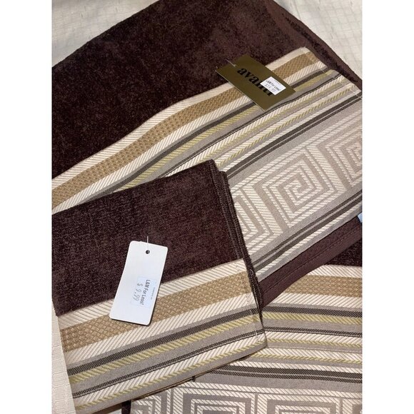 NWT Avanti Bath Towel Set - Picture 3 of 5